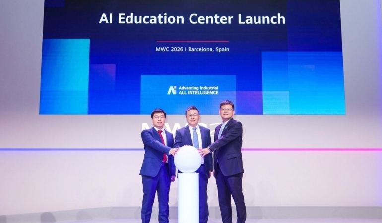 Yapay Zeka Eğitimi İlkokul ve Ortaokullara İniyor: Huawei’den Yeni Bir Adım mı?